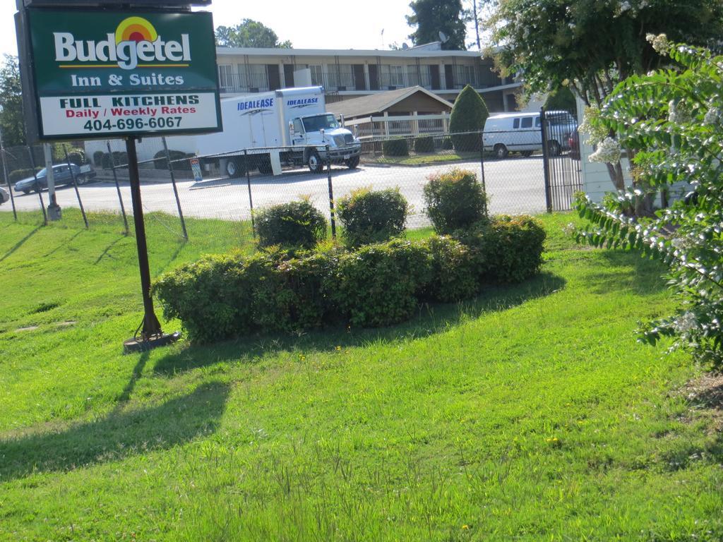 Budgetel Inn And Suites Lodge West Extérieur photo
