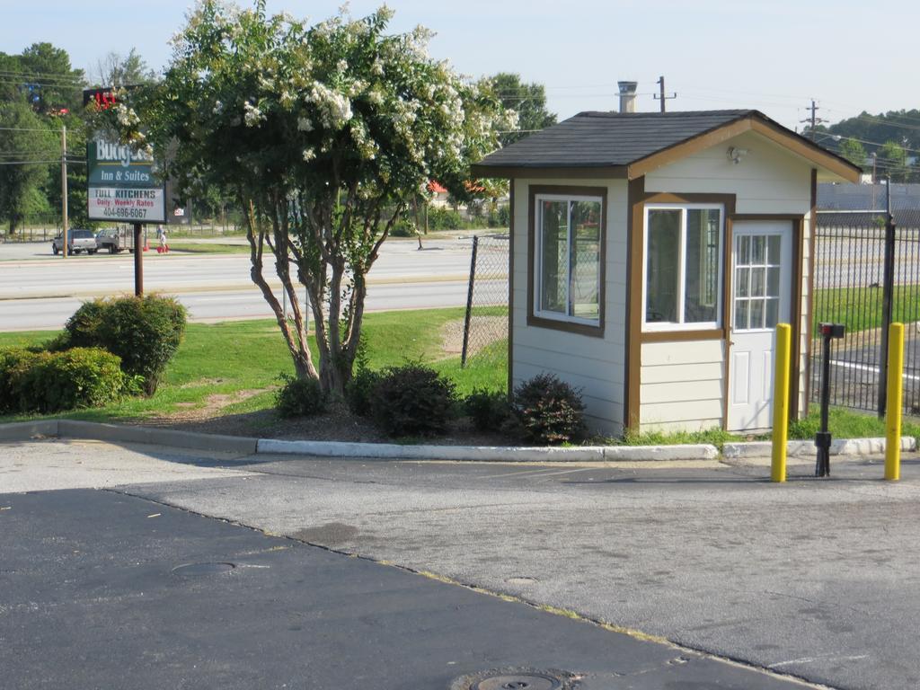 Budgetel Inn And Suites Lodge West Extérieur photo