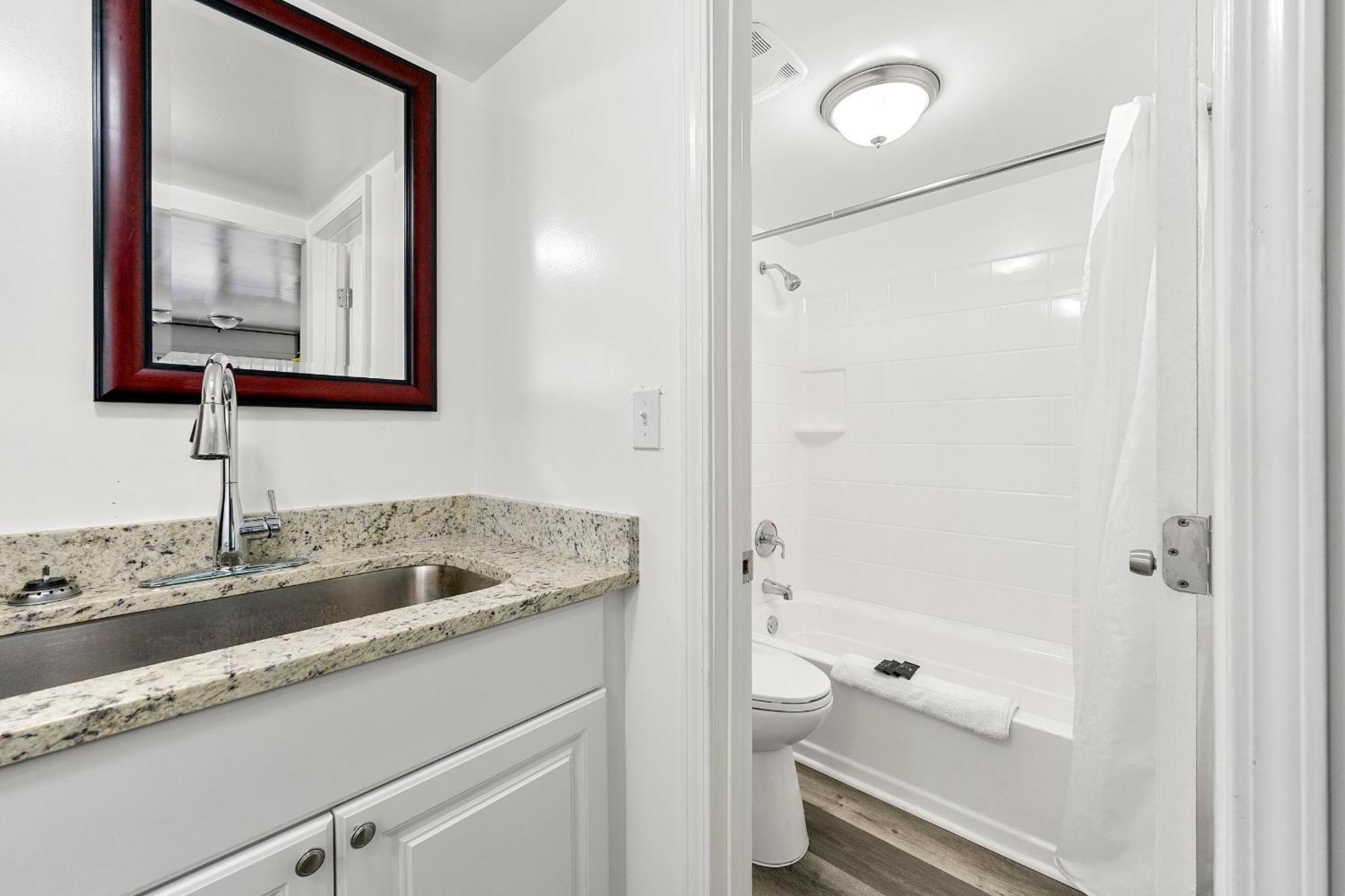 Budgetel Inn And Suites Lodge West Extérieur photo