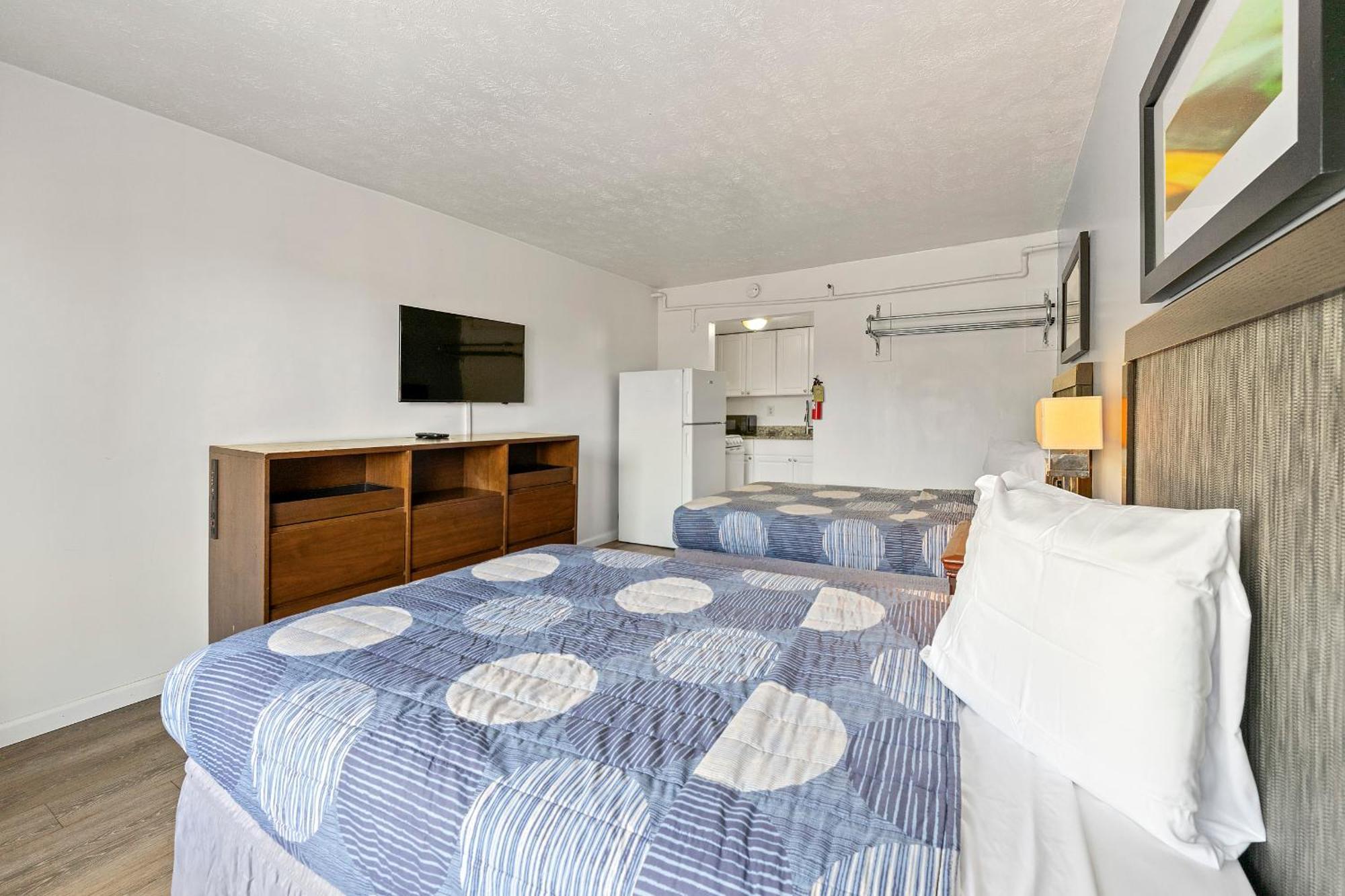 Budgetel Inn And Suites Lodge West Extérieur photo