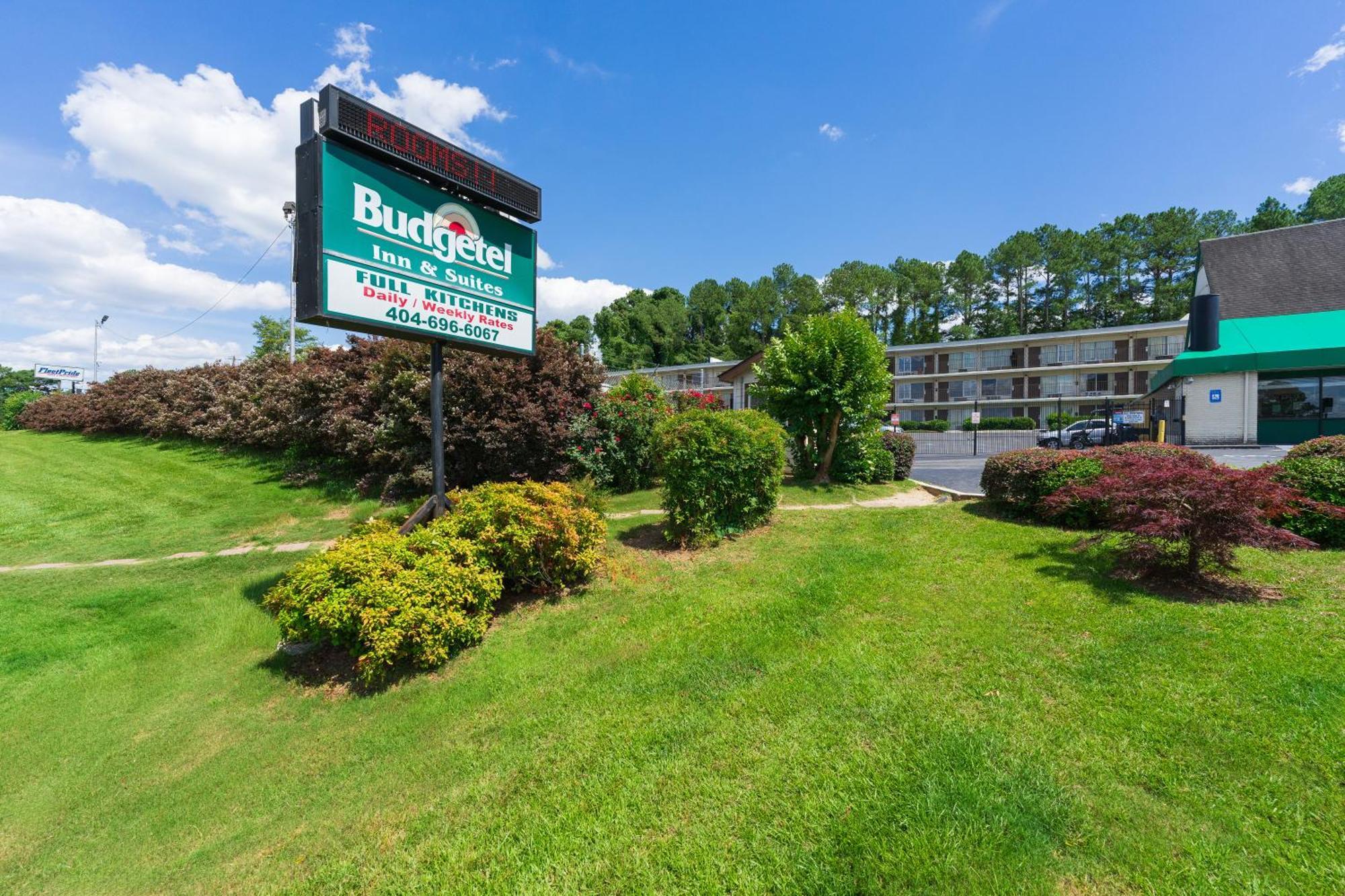 Budgetel Inn And Suites Lodge West Extérieur photo